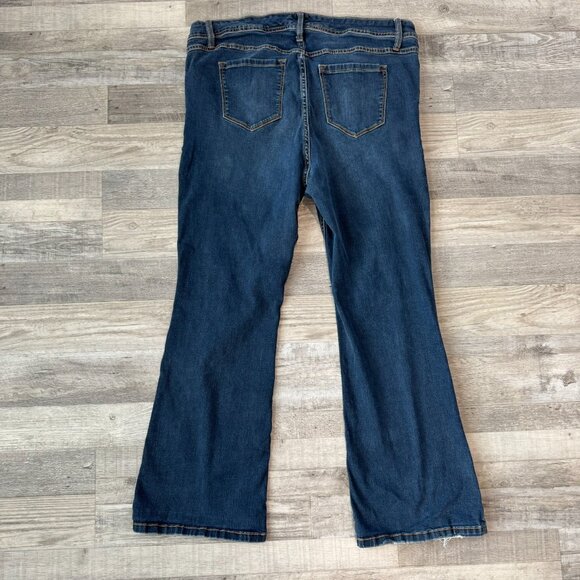 Torrid Luxe Slim Bootcut Dark Wash Jeans D50 - Picture 6 of 6